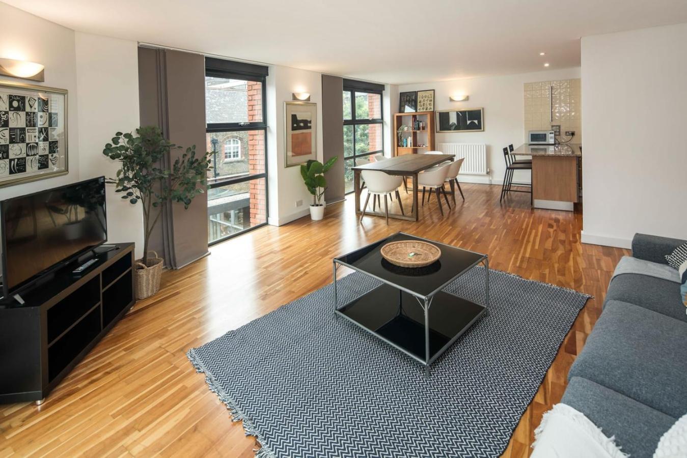 Superfast Broadband 2Bd City Flat Farringdon 런던 외부 사진