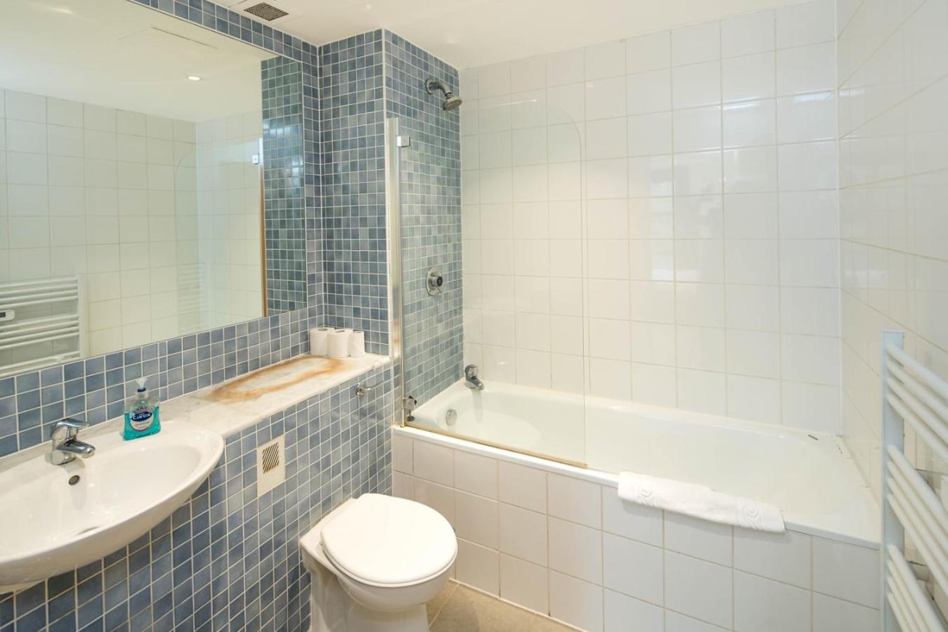 Superfast Broadband 2Bd City Flat Farringdon 런던 외부 사진